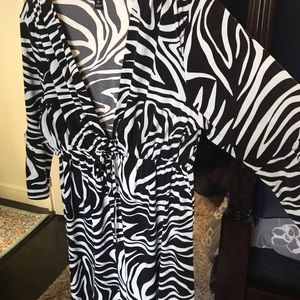 Brown/ivory zebra print mini (sz 14)